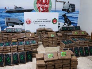 Y­i­n­e­ ­M­u­z­ ­K­o­n­t­e­y­n­e­r­i­n­d­e­ ­G­e­l­m­i­ş­:­ ­M­e­r­s­i­n­ ­L­i­m­a­n­ı­­n­d­a­ ­4­6­3­ ­K­i­l­o­g­r­a­m­ ­K­o­k­a­i­n­ ­E­l­e­ ­G­e­ç­i­r­i­l­d­i­